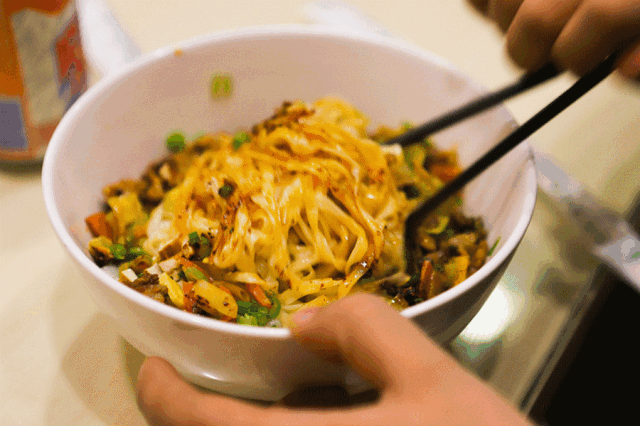 臊子面(图1) 臊子面(图1)